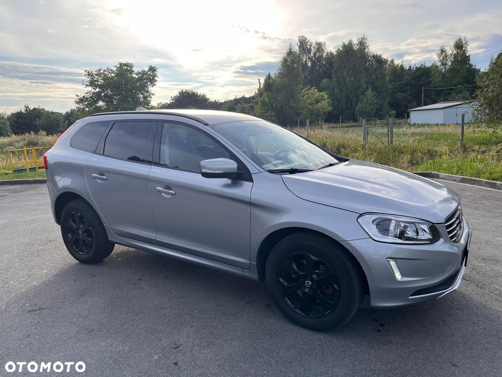 Volvo XC 60 D4 Drive-E Momentum - 20