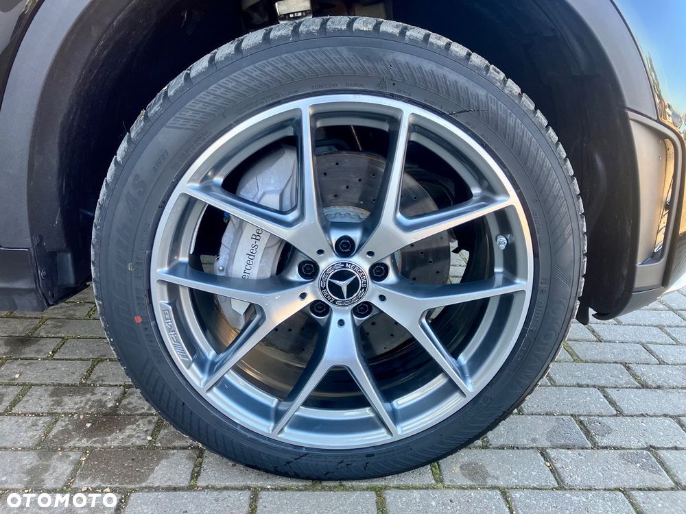 Mercedes-Benz GLC 300 4-Matic - 11