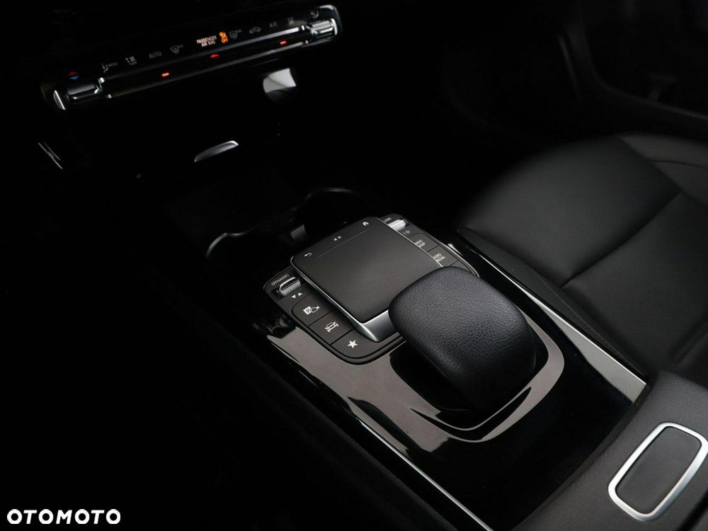 Mercedes-Benz Klasa A 250 e 8G-DCT Advanced Progressive - 32