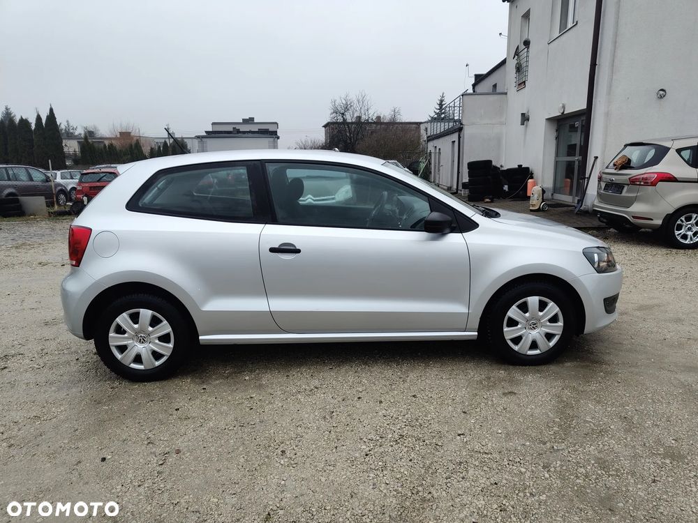 Volkswagen Polo - 8