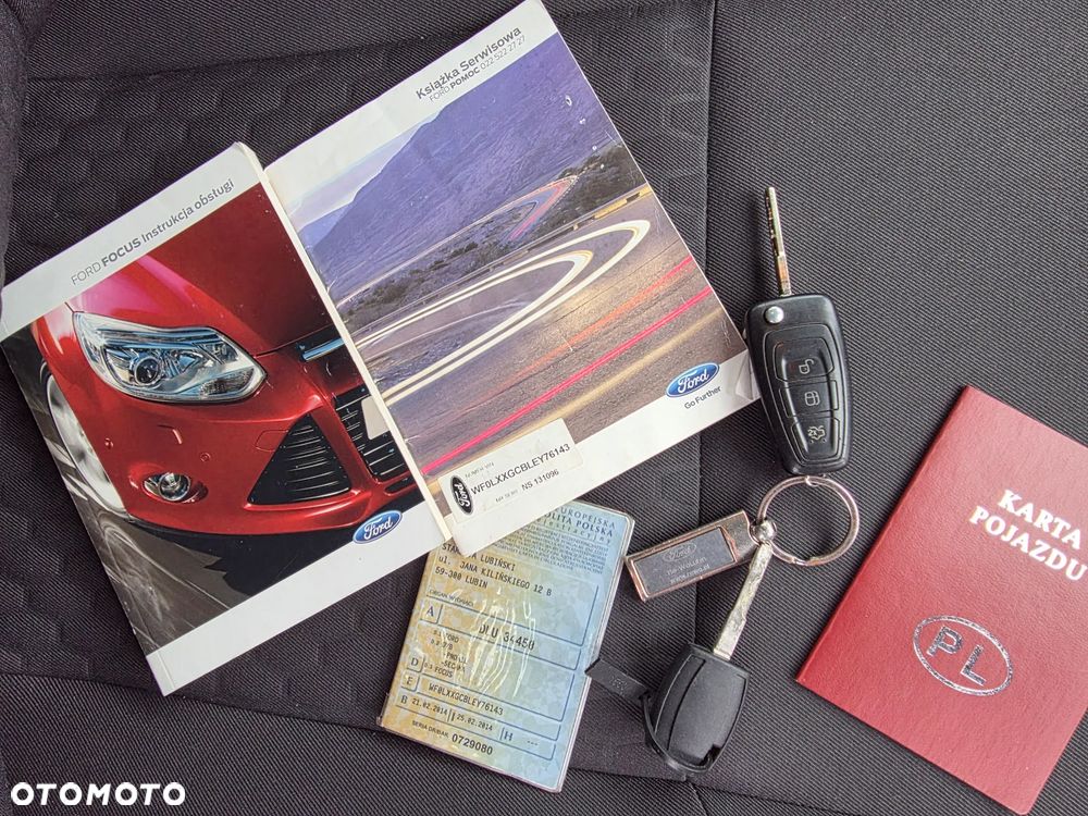 Ford Focus 1.6 Trend - 17
