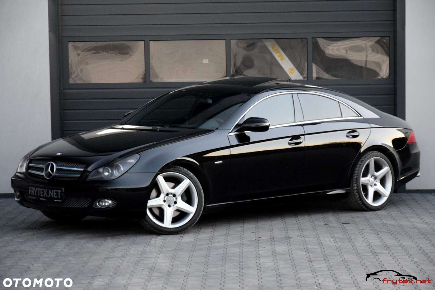 Mercedes-Benz CLS - 9