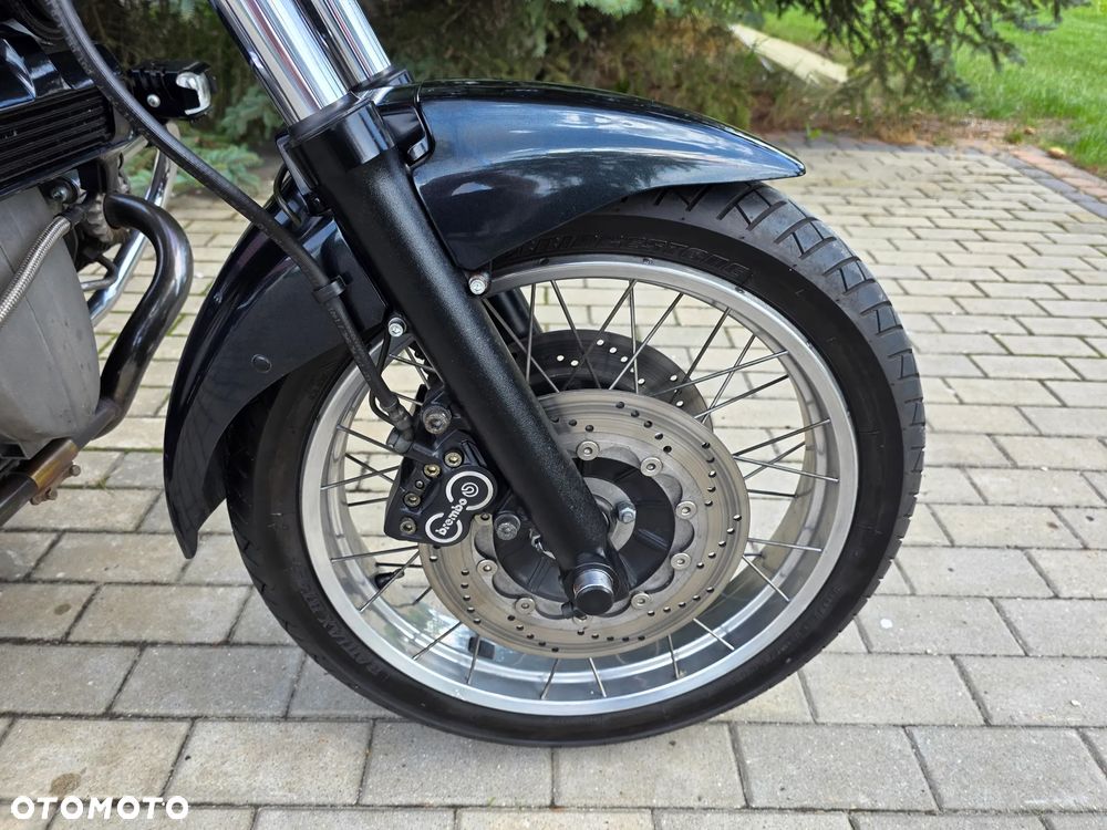 BMW R - 9