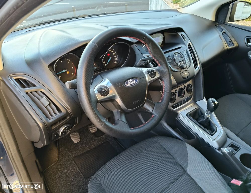 Ford Focus SW 1.6 TDCi DPF S&S Trend - 10