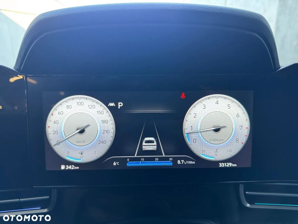 Hyundai Elantra 1.6 Executive CVT - 10