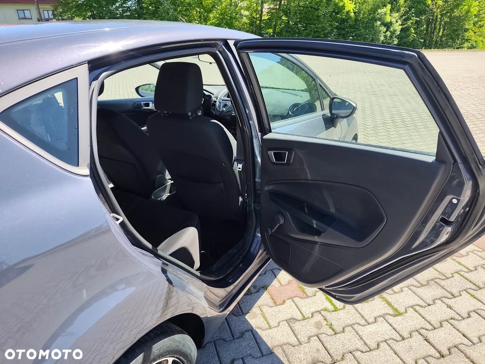 Ford Fiesta 1.25 Titanium - 13