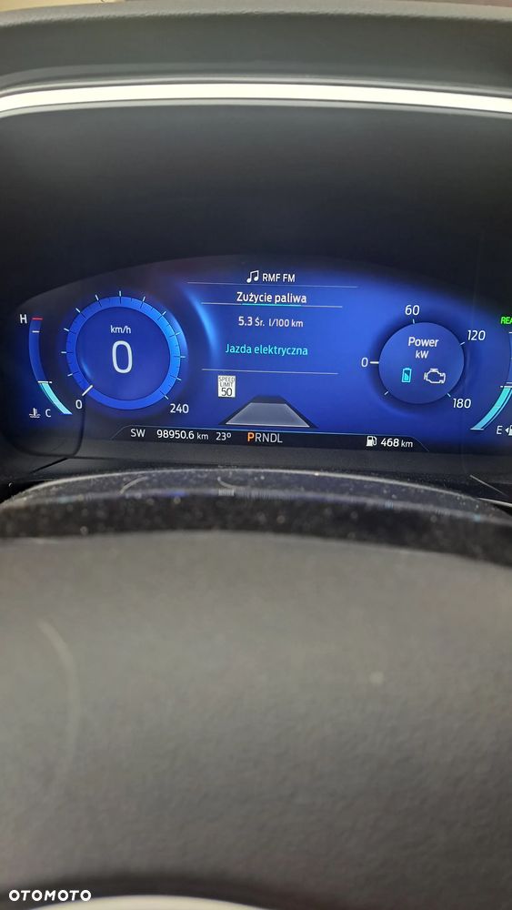 Ford Kuga 2.5 Duratec FHEV TITANIUM - 2
