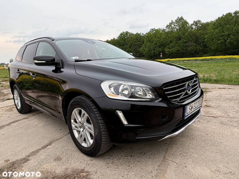 Volvo XC 60 D4 Momentum - 11