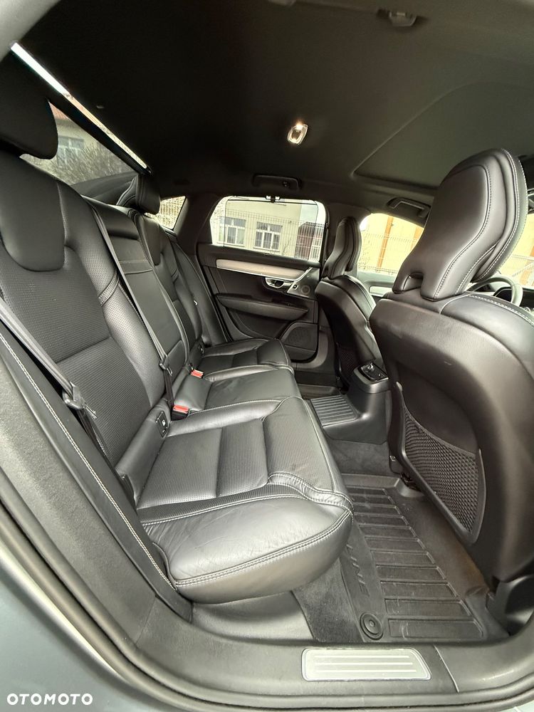 Volvo S90 - 10