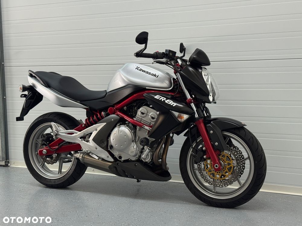 Kawasaki ER - 1