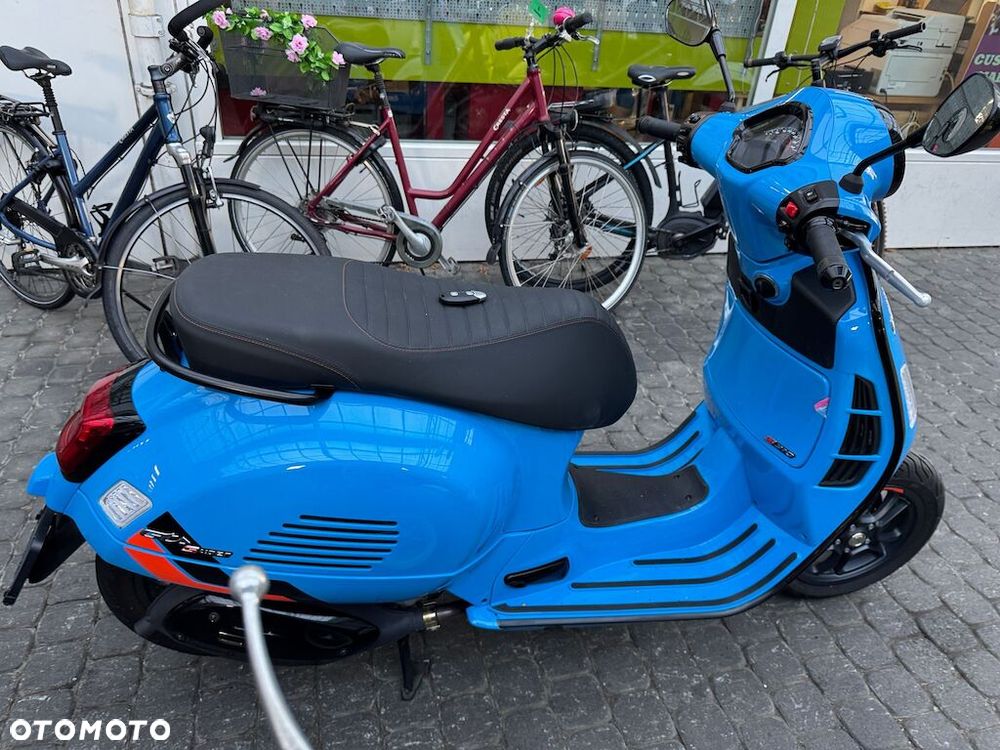 Piaggio Vespa - 5