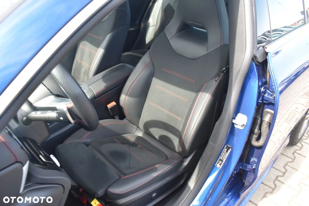 Mercedes-Benz CLA 200 mHEV 7G-DCT - 10