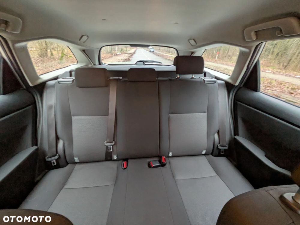 Toyota Auris 1.6 Active - 17