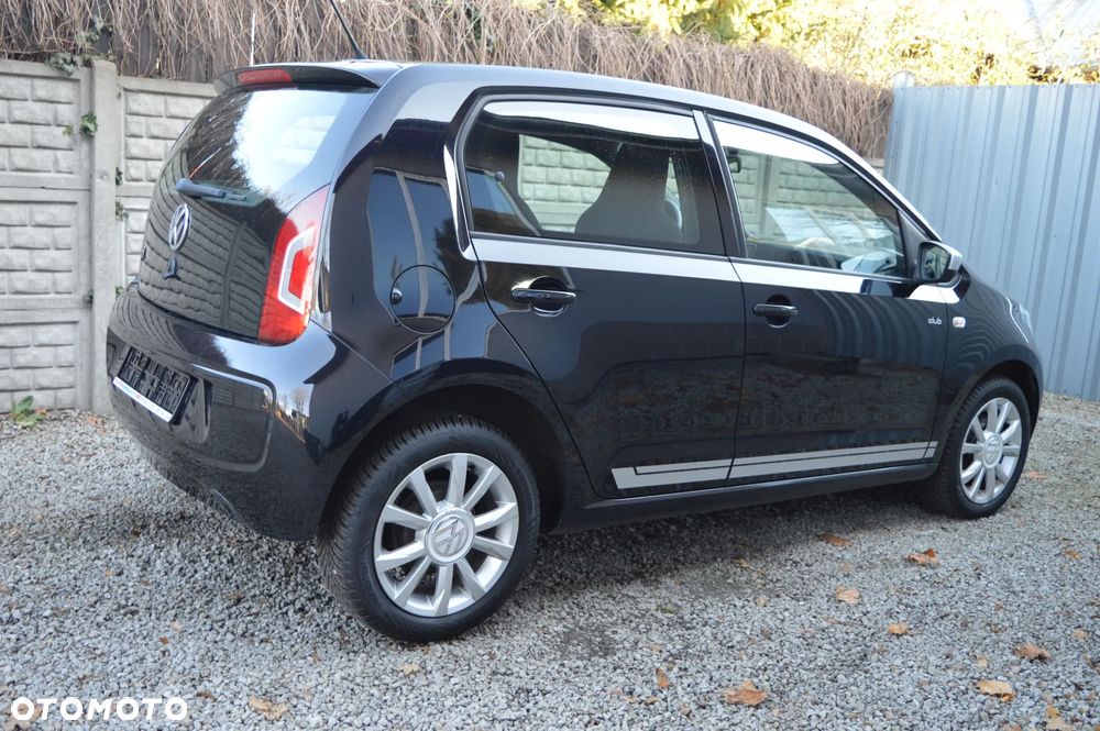 Volkswagen up! club - 8