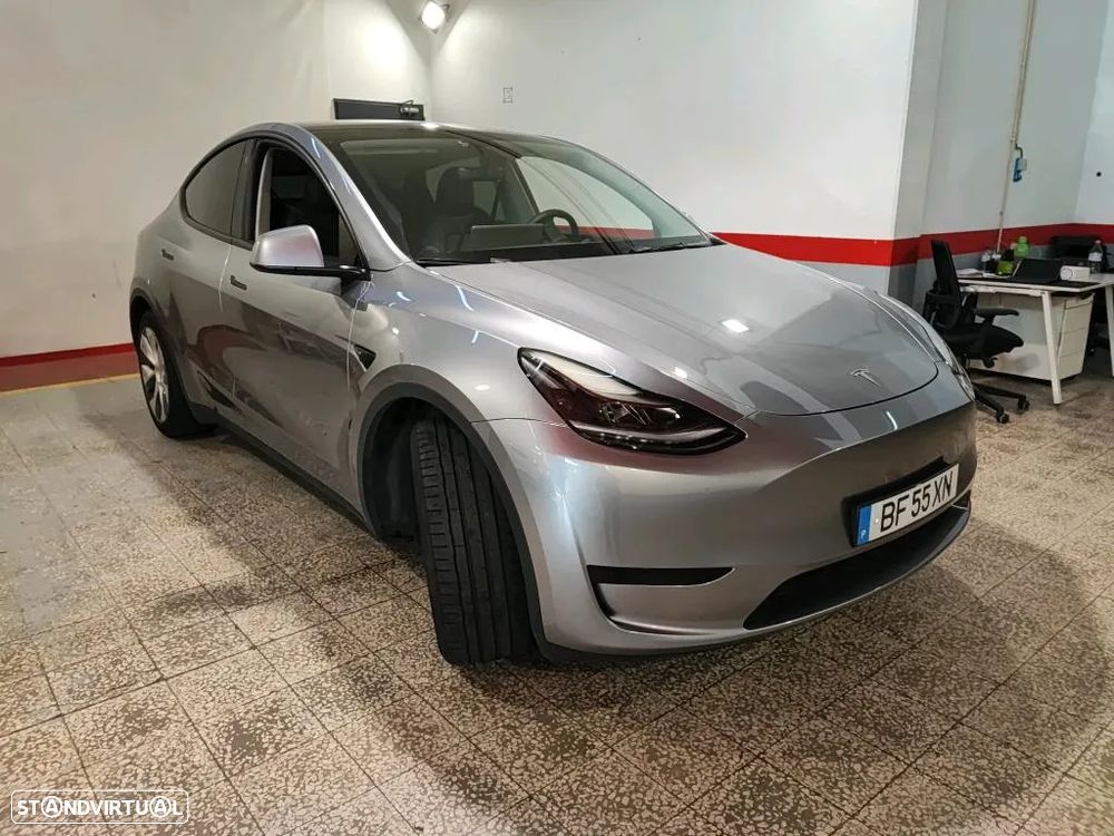 Tesla Model Y Tração Traseira - 4