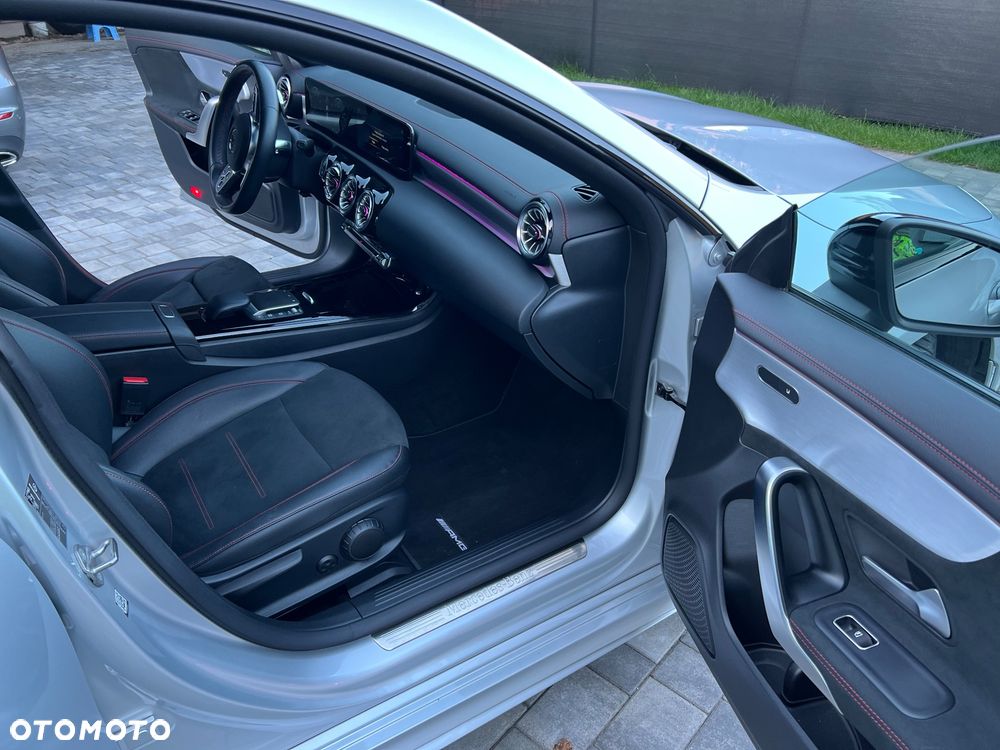 Mercedes-Benz CLA 180 d AMG Line 8G-DCT - 19
