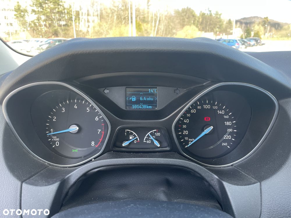 Ford Focus 1.0 EcoBoost Trend - 9