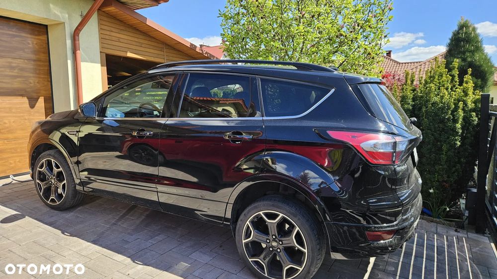 Ford Escape 2.0 EcoBoost AWD Titanium - 13