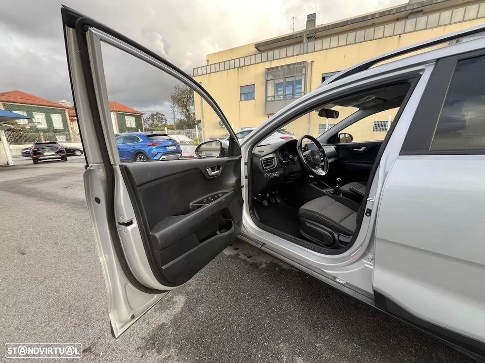 Kia Stonic 1.2 Dynamic - 23