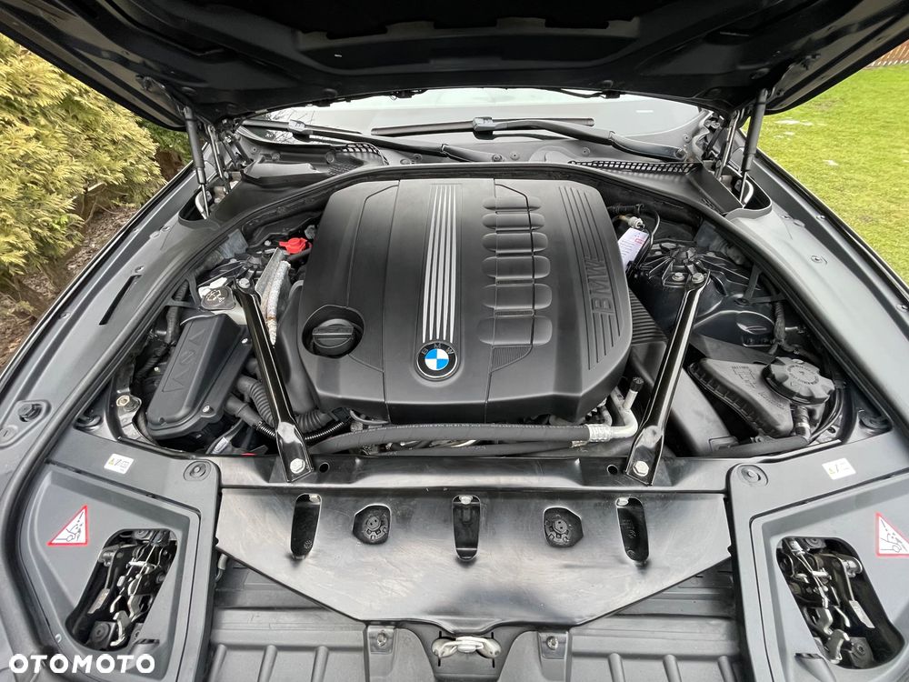 BMW Seria 5 530d - 23