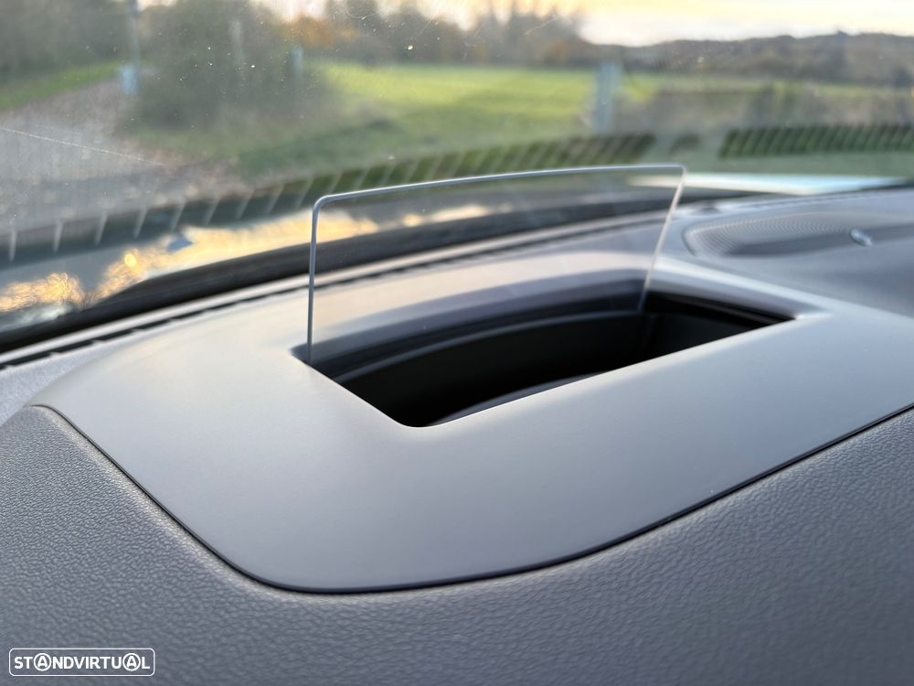 Ford Kuga 2.5 Duratec PHEV ST-LINE X - 9