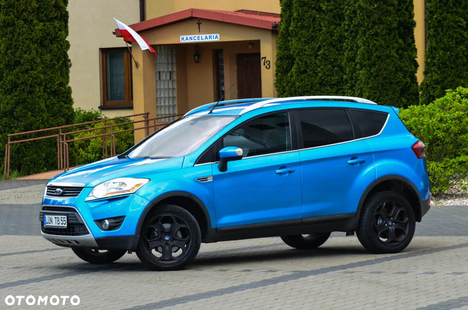 Ford Kuga 2.0 TDCi 2x4 Titanium - 21