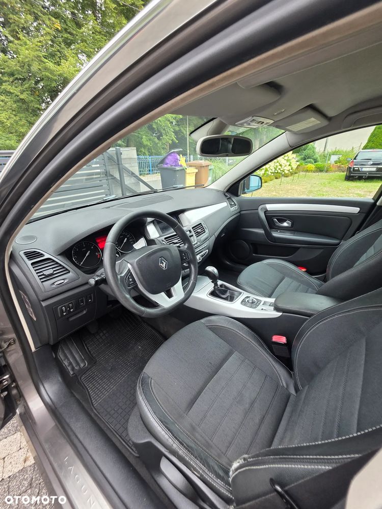 Renault Laguna 2.0 dCi Bose Edition - 20