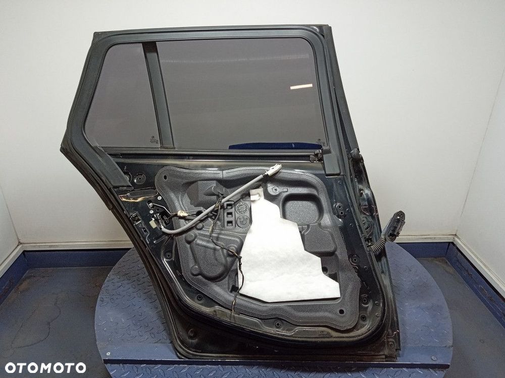 BMW 5 F11 DRZWI TYŁ LEWE TYLNE 475 - 8
