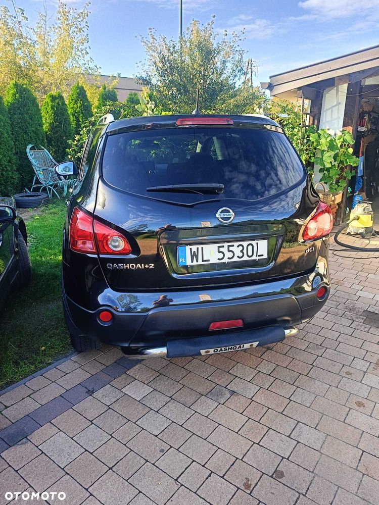 Nissan Qashqai+2 - 4