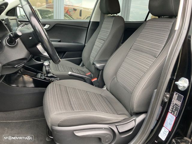 Kia Stonic 1.0 T-GDI 100 OPF DCT7 Vision - 32