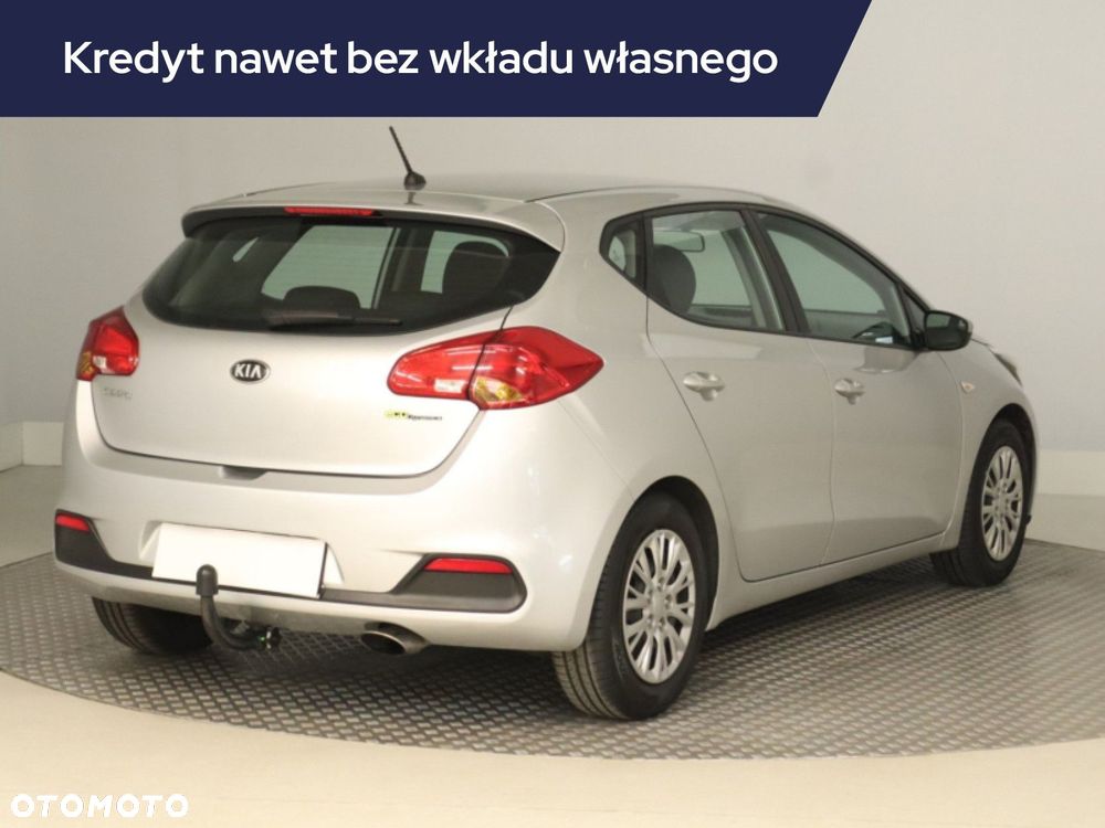 Kia Ceed - 7