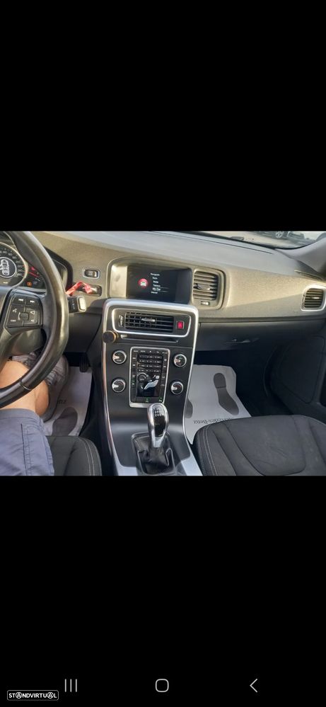 Volvo V60 - 12