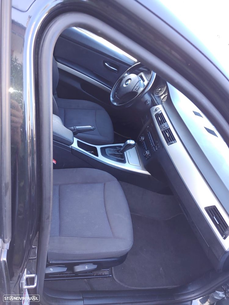 BMW 318 Gran Turismo ver-d-dpf-aut- - 6