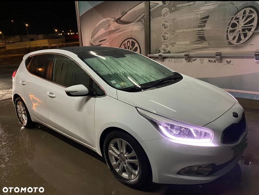 Kia Ceed 1.6 CRDi Business Line - 4