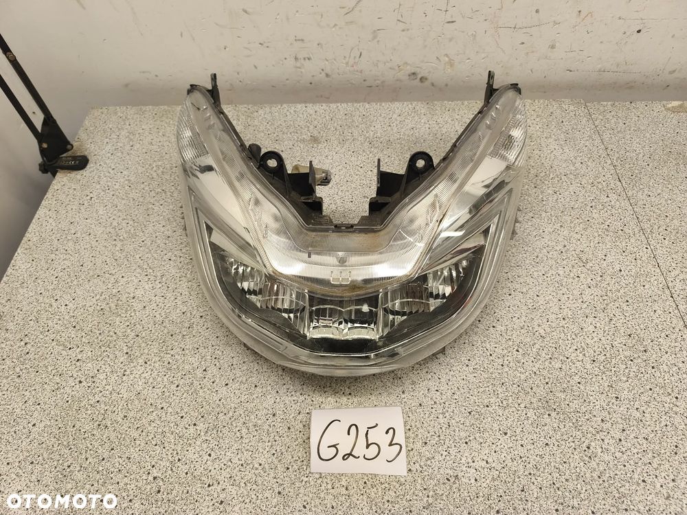 Lampa przód, przednia, reflektor Honda PCX125 PCX 125 2016
