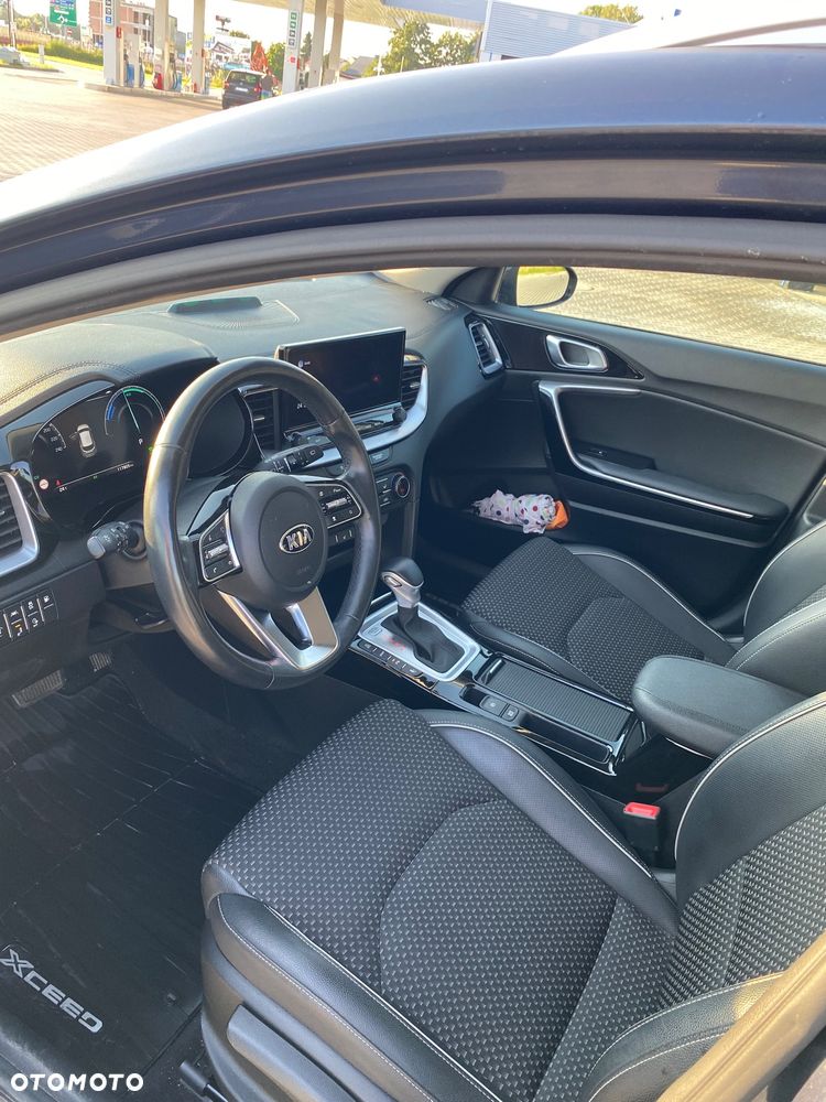 Kia XCeed 1.6 GDI PHEV L Business Line DCT - 3