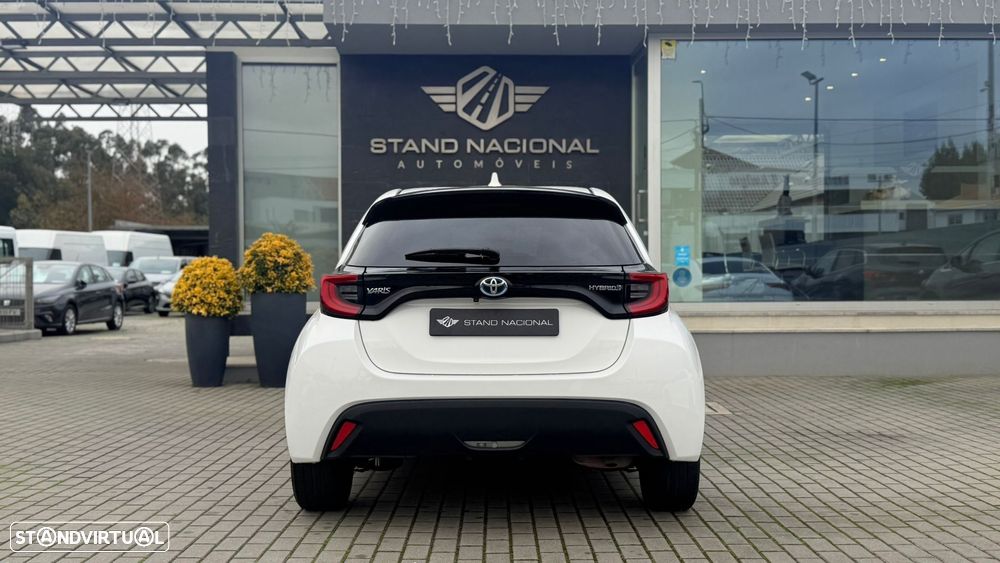 Toyota Yaris 1.5 HSD Comfort+P.Style - 6