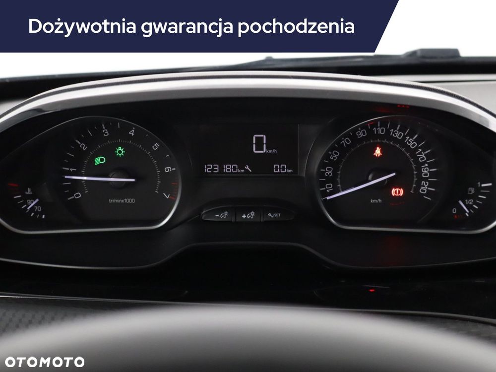 Peugeot 2008 - 13