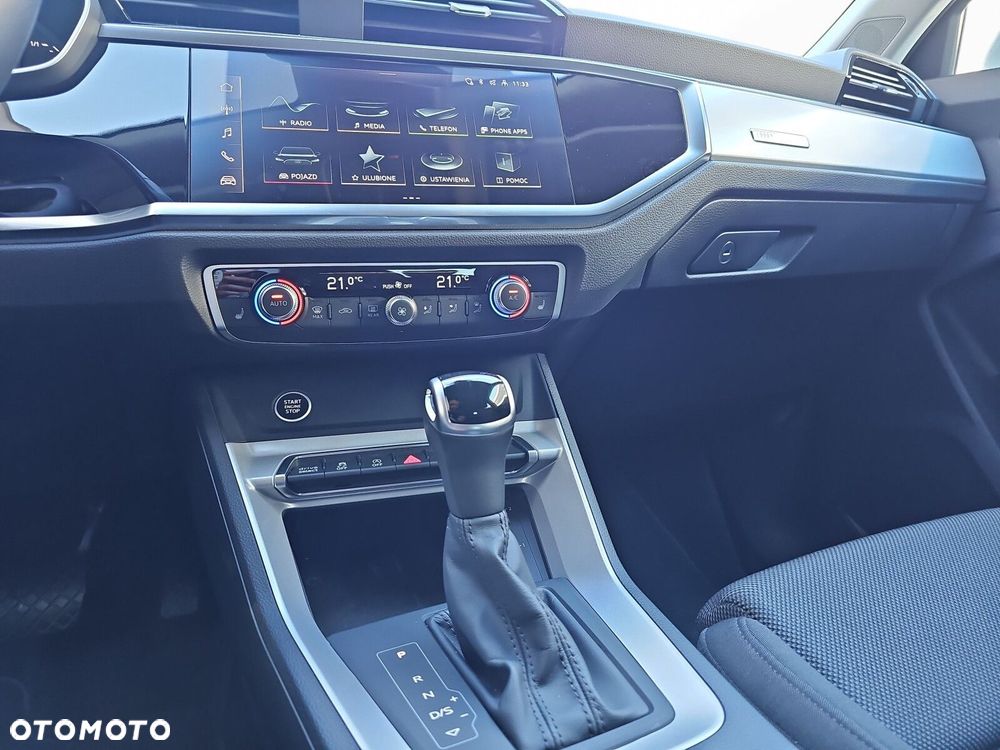 Audi Q3 Sportback - 16