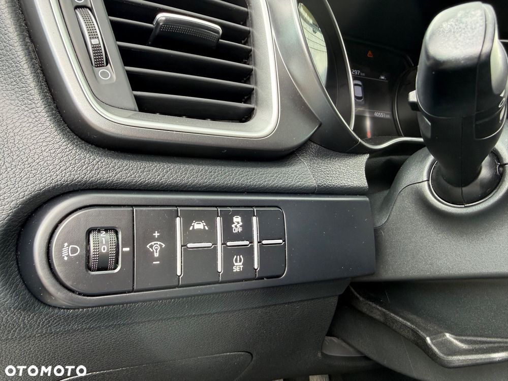 Kia XCeed 1.5 T-GDI M DCT - 28