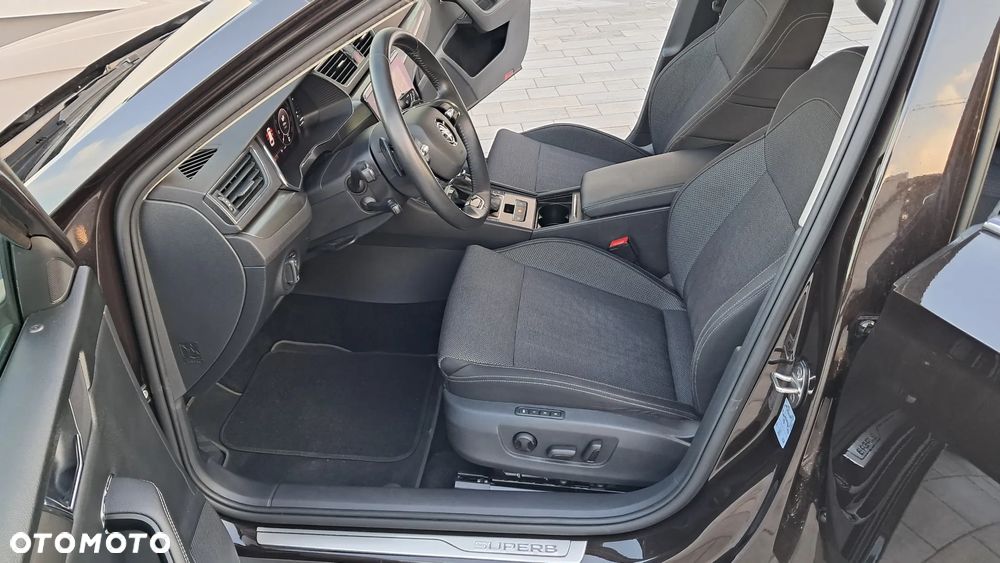 Skoda Superb 1.5 TSI Plug-in Hybrid L&K DSG - 13