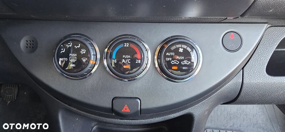 Nissan Note 1.6 more - 27