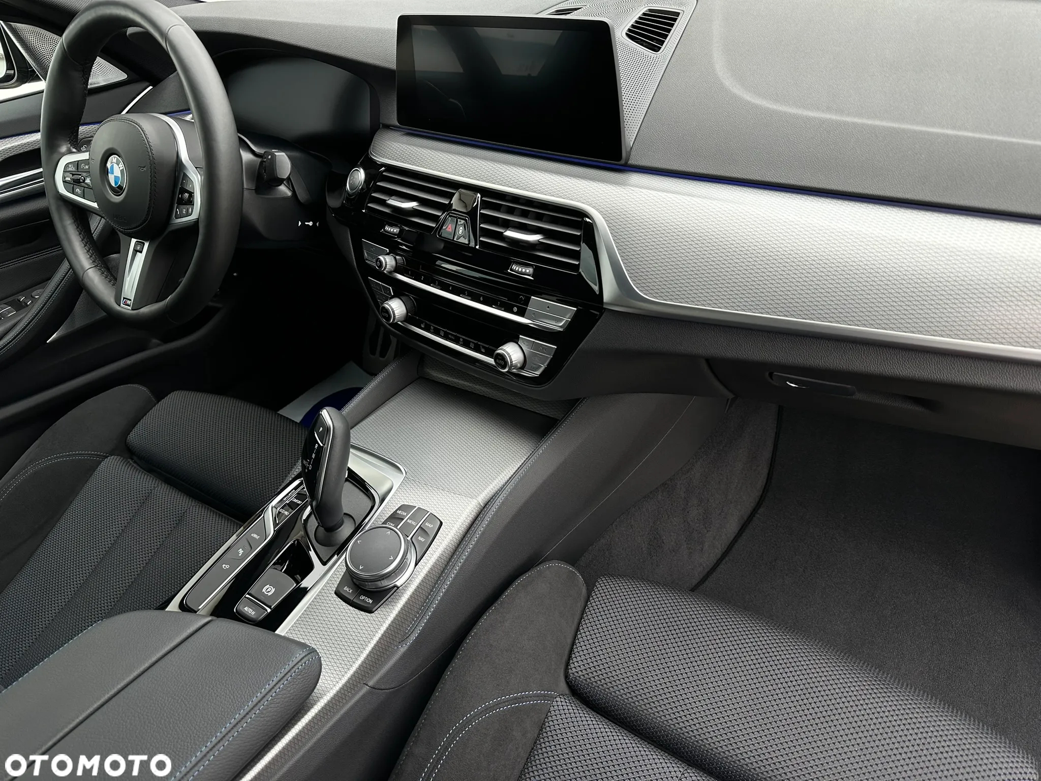 BMW Seria 5 - 21