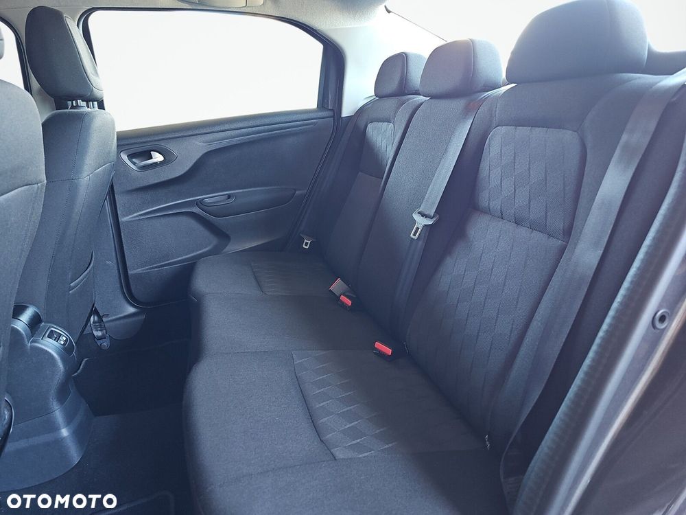 Citroën C-Elysée 1.5 BlueHDi Feel - 22