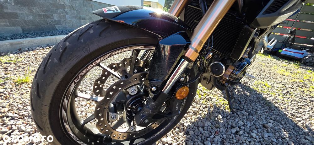 Honda CB - 26