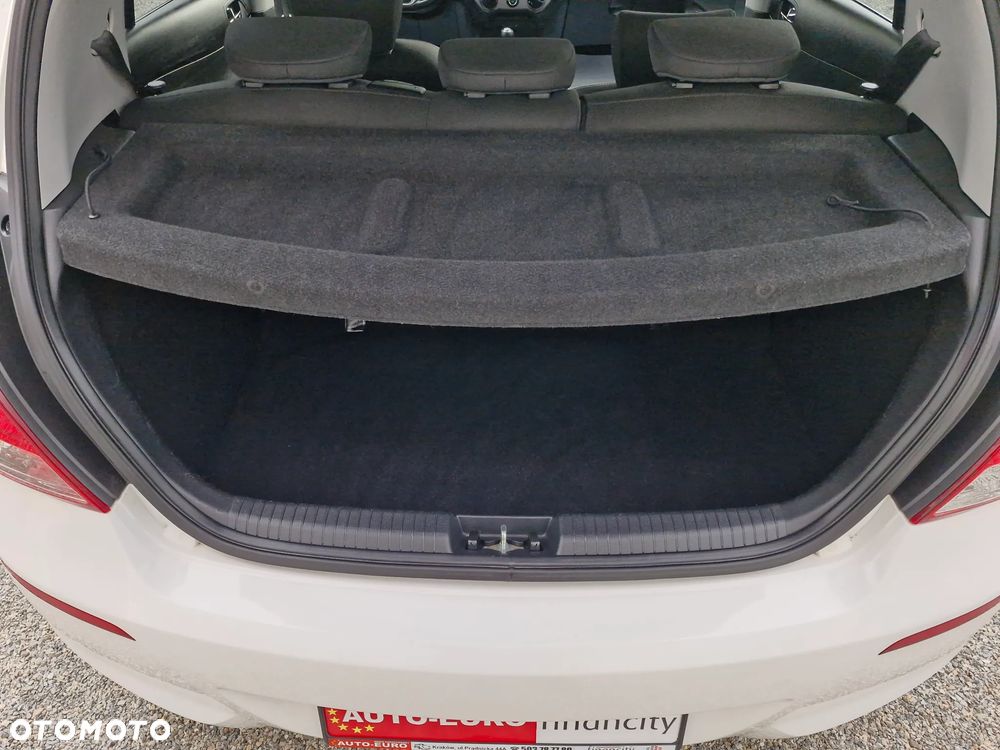 Hyundai i20 - 29