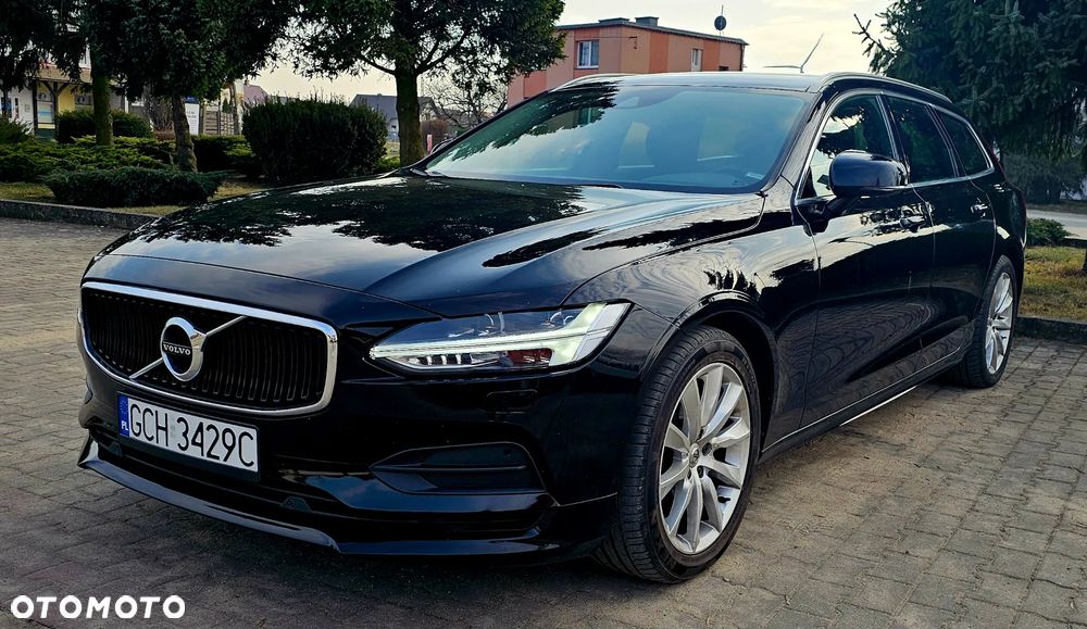 Volvo V90 D4 Geartronic Momentum Pro - 2
