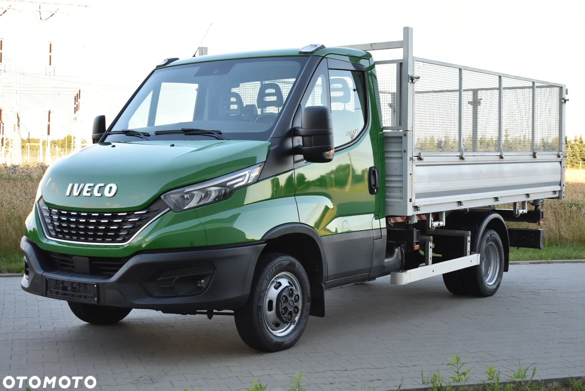 Iveco 35C18 WYWROTKA KOMUNALNA KIPER 2021 3,0 180KM - 2
