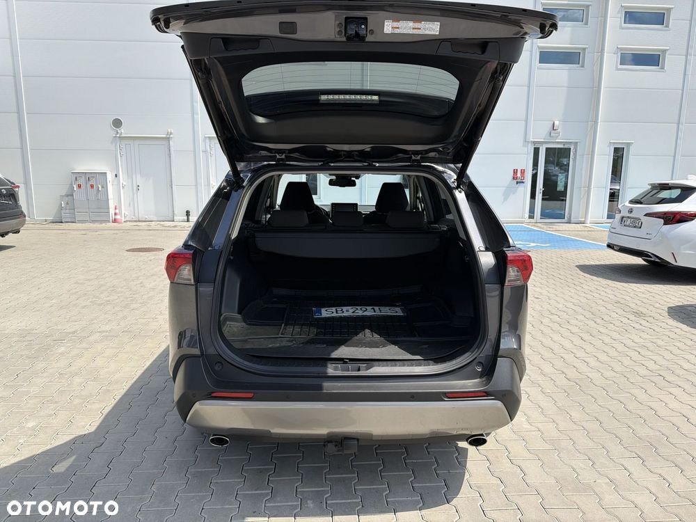Toyota RAV4 - 13