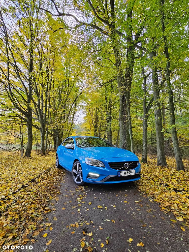 Volvo S60 D4 Drive-E R-Design Summum - 1